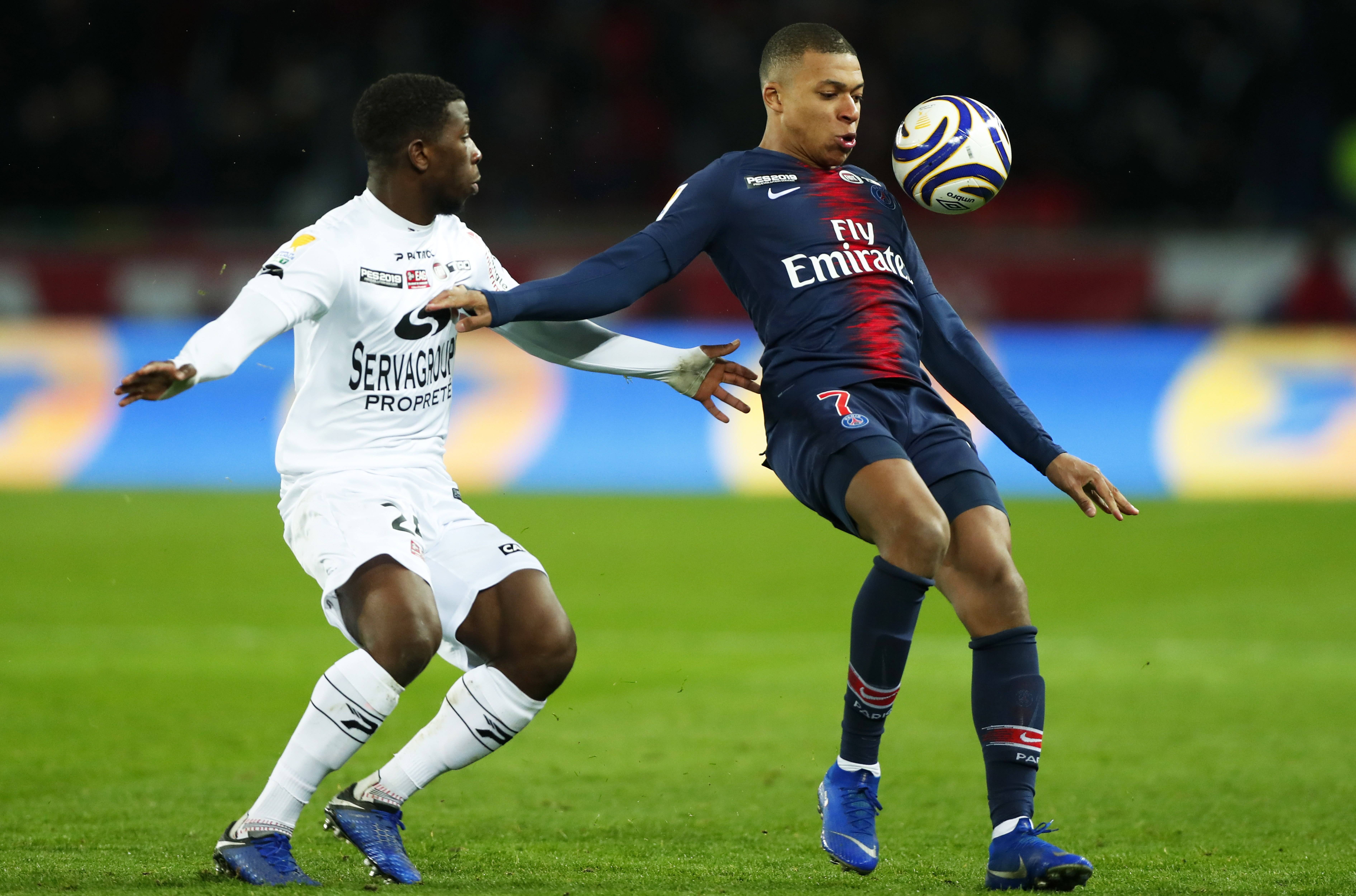 赛后全明星赛传出新动向；巴黎圣日耳曼更衣室发声；高层表态：更衣室稳定；训练强度显著提升的简单介绍