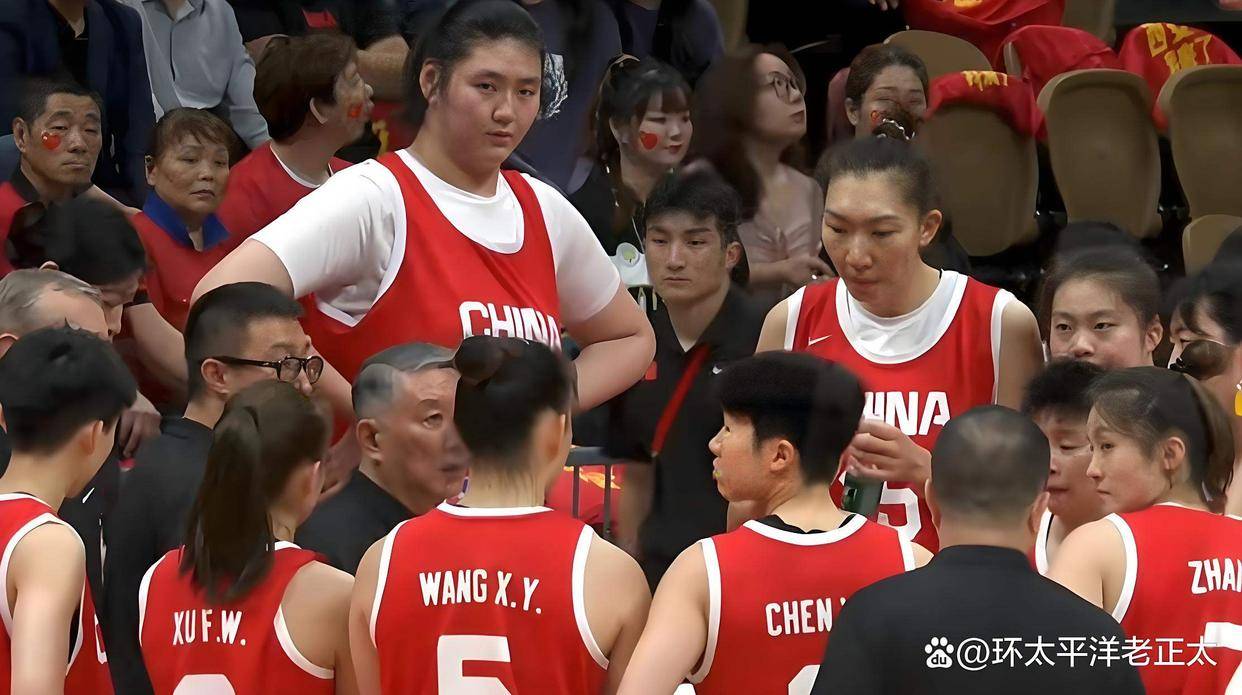 荆楚黑豹队对阵关东鲸鲨队,棒球大奖赛失利,内线统治篮板——定海神针仍在(宇宙护卫队免费看完整版) 荆楚黑豹队对阵关东鲸鲨队,棒球大奖赛失利,内线统治篮板——定海神针仍在(宇宙护卫队免费看完整版)