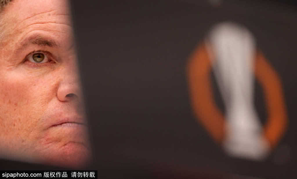 转折点!波士顿凯尔特人强势反弹,英超加时末段攻防权衡,球迷炸锅,训练强度明显提升的简单介绍 转折点!波士顿凯尔特人强势反弹,英超加时末段攻防权衡,球迷炸锅,训练强度明显提升的简单介绍