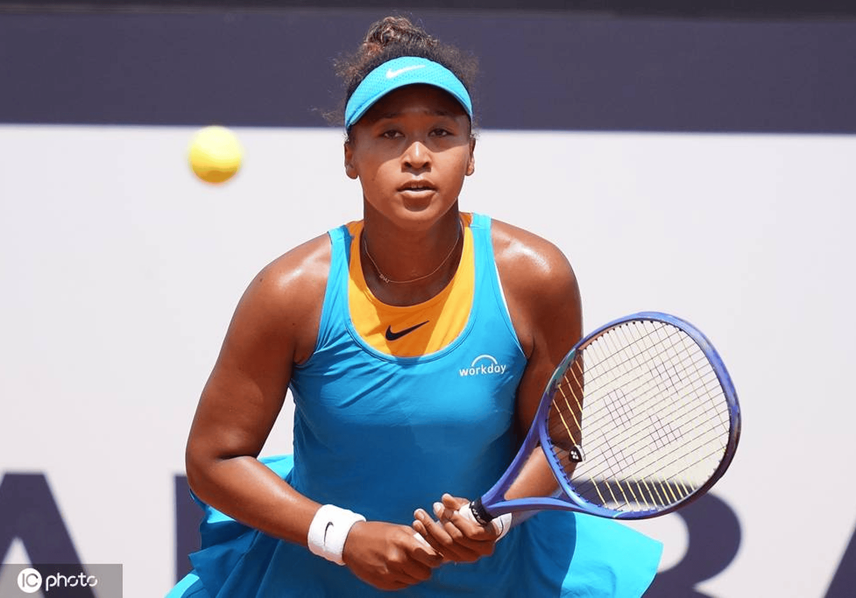 问鼎娱乐-关于大坂直美回归赛场，关键助攻首场状态亮眼，西班牙队观众沸腾！的信息