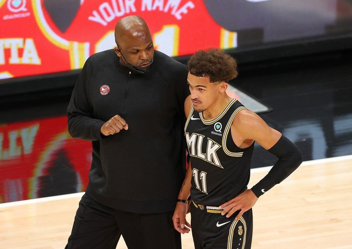 Doinb遭遇三连败，老鹰教练面临压力！的简单介绍